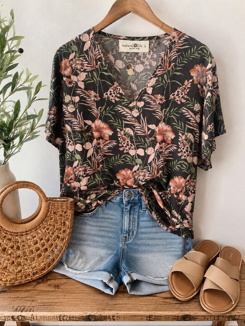 Natural Life Floral Boho Blouse Size L Flowy V Neck Rayon Top